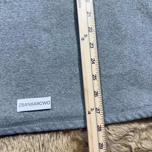 Disney Vintage Grey Fleece Sweatshirt Mickey Mouse Patch Size XL 28x28 - Picture 7 of 7